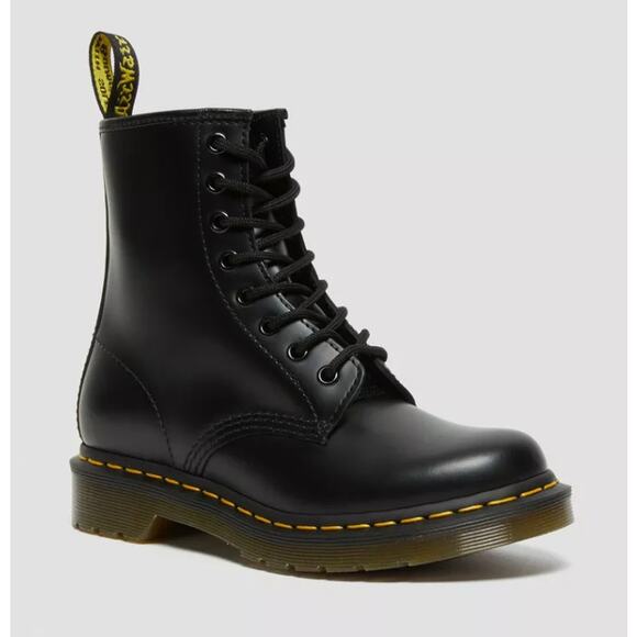 Dr. Marten's 1460 Smooth Leather Lace Up Ankle Boots Black Womens Size US 6 UK 4 - Picture 1 of 8